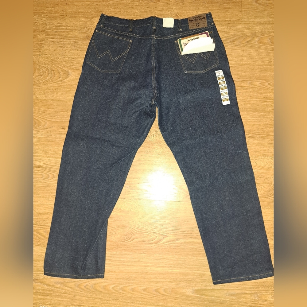 Wrangler rugged wear raw denim